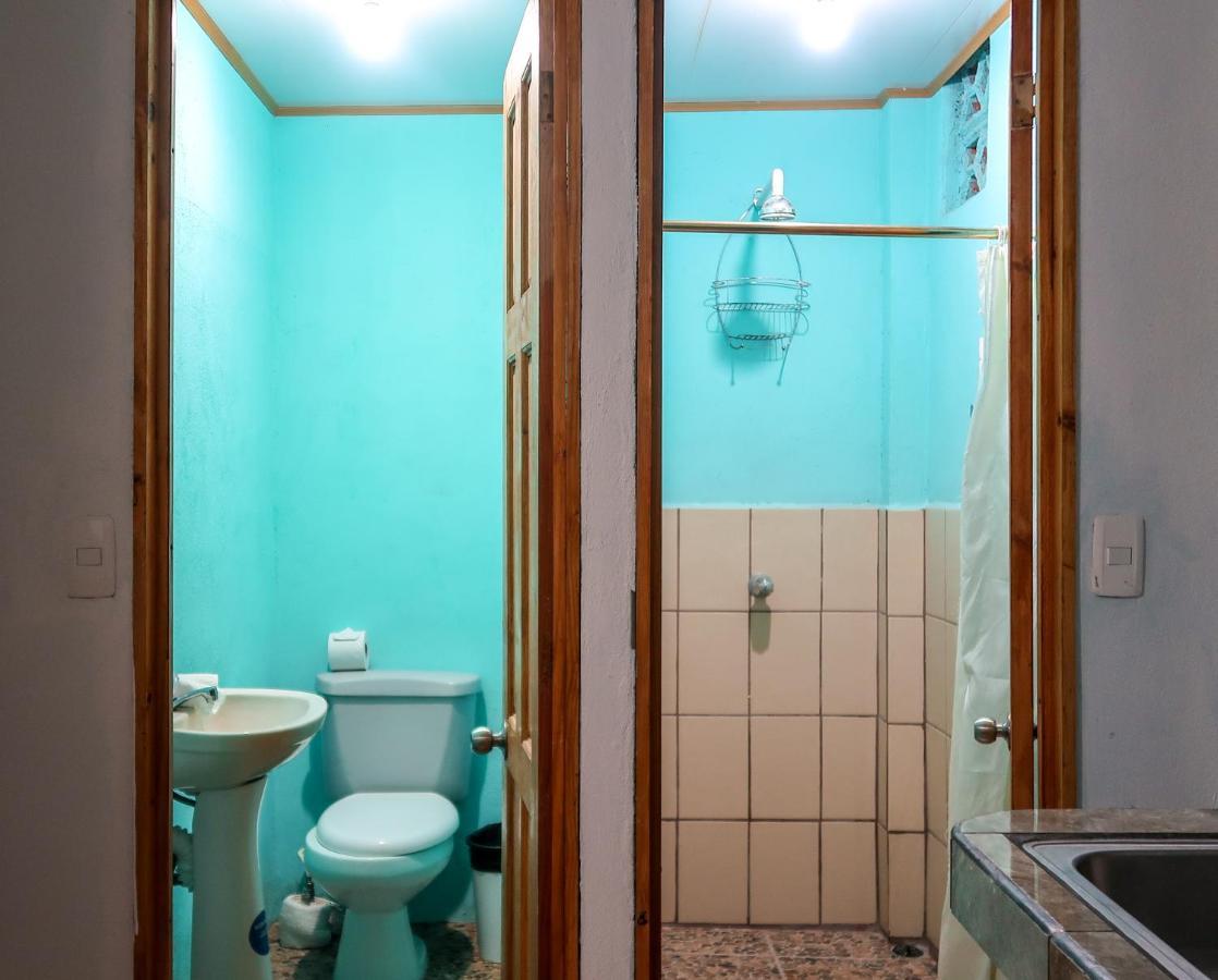 Hotel Hoja De Oro Corcovado Puerto Jiménez Екстериор снимка