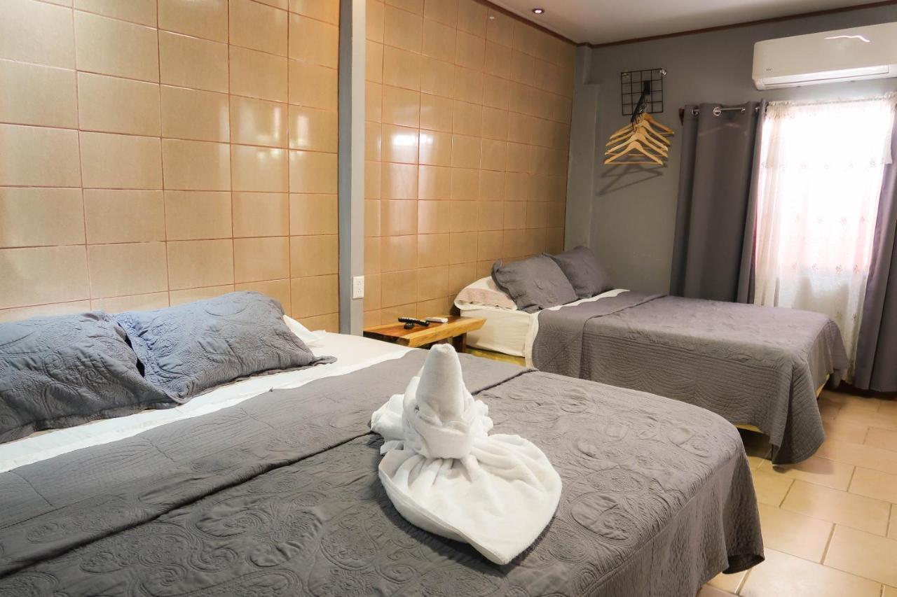 Hotel Hoja De Oro Corcovado Puerto Jiménez Екстериор снимка