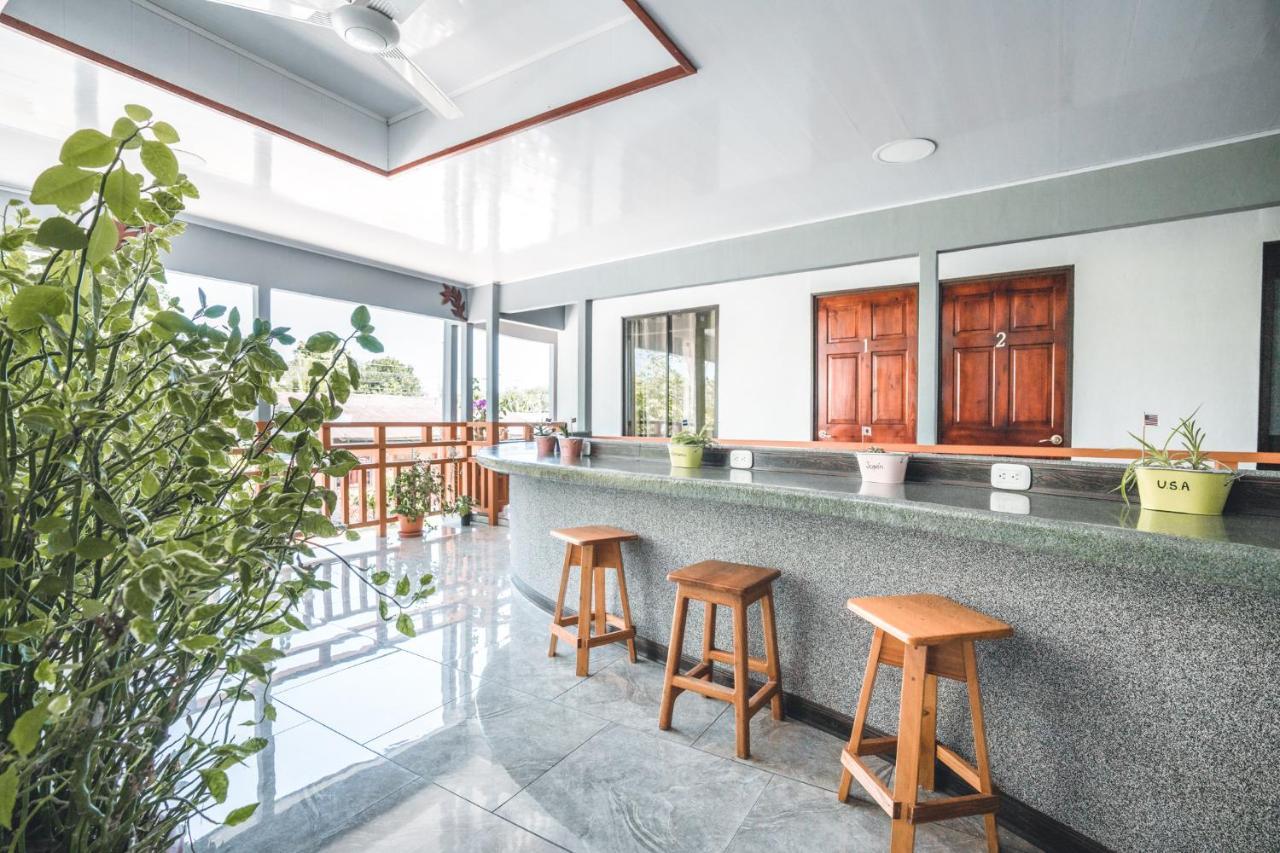 Hotel Hoja De Oro Corcovado Puerto Jiménez Екстериор снимка